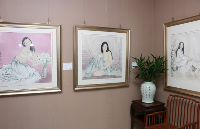 《华彩文心——于栋华人物画作品展》在天津鼎天美术公馆开幕