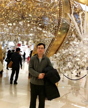 梁鑫岐照片