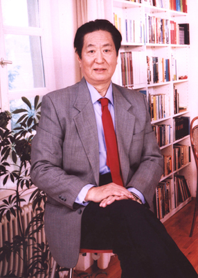 张盛德 张盛德