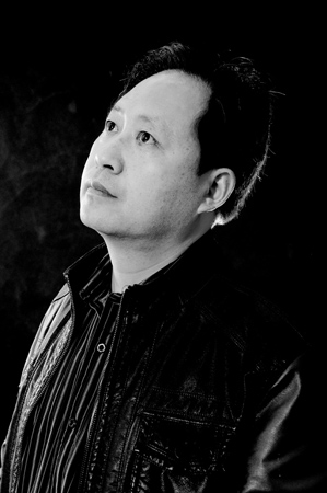 董宝宏 董宝宏