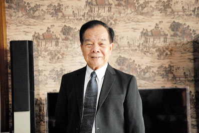 张俊焕——书画界新闻人物献礼全国两会