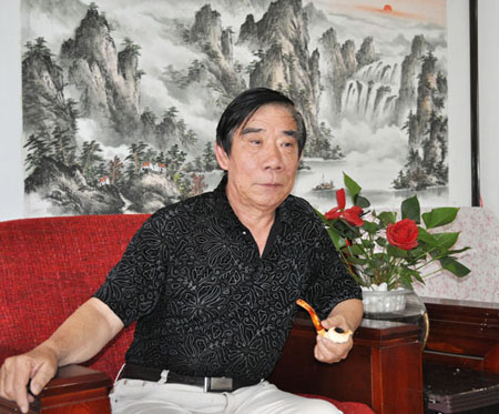 张文山 张文山