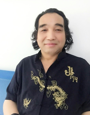 徐宏毅——盛世闪耀著名书画家献礼全国两会