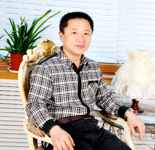 王云泉 王云泉