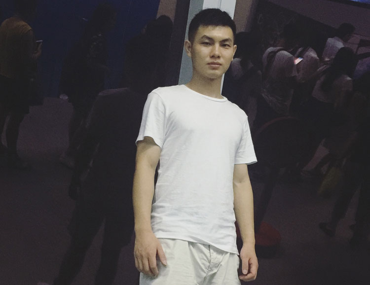 f52d4436ba5fe929057466f523cea854.jpg 李文强.jpg