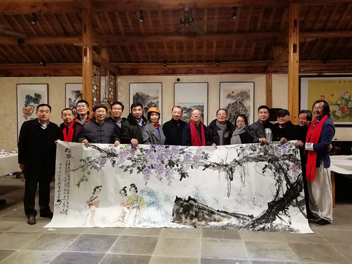 9艺术家合影.jpg 9艺术家合影.jpg