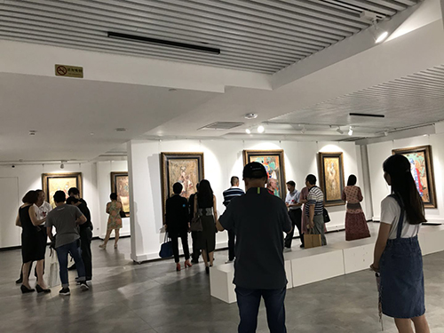 米巧铭油画作品展“妙观”亮相珠海环球艺术中心