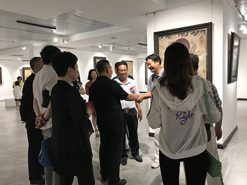 米巧铭油画作品展“妙观”亮相珠海环球艺术中心